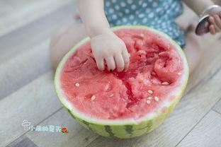 小雨娱乐吃瓜,揭秘娱乐圈最新吃瓜事件，带你领略明星幕后故事